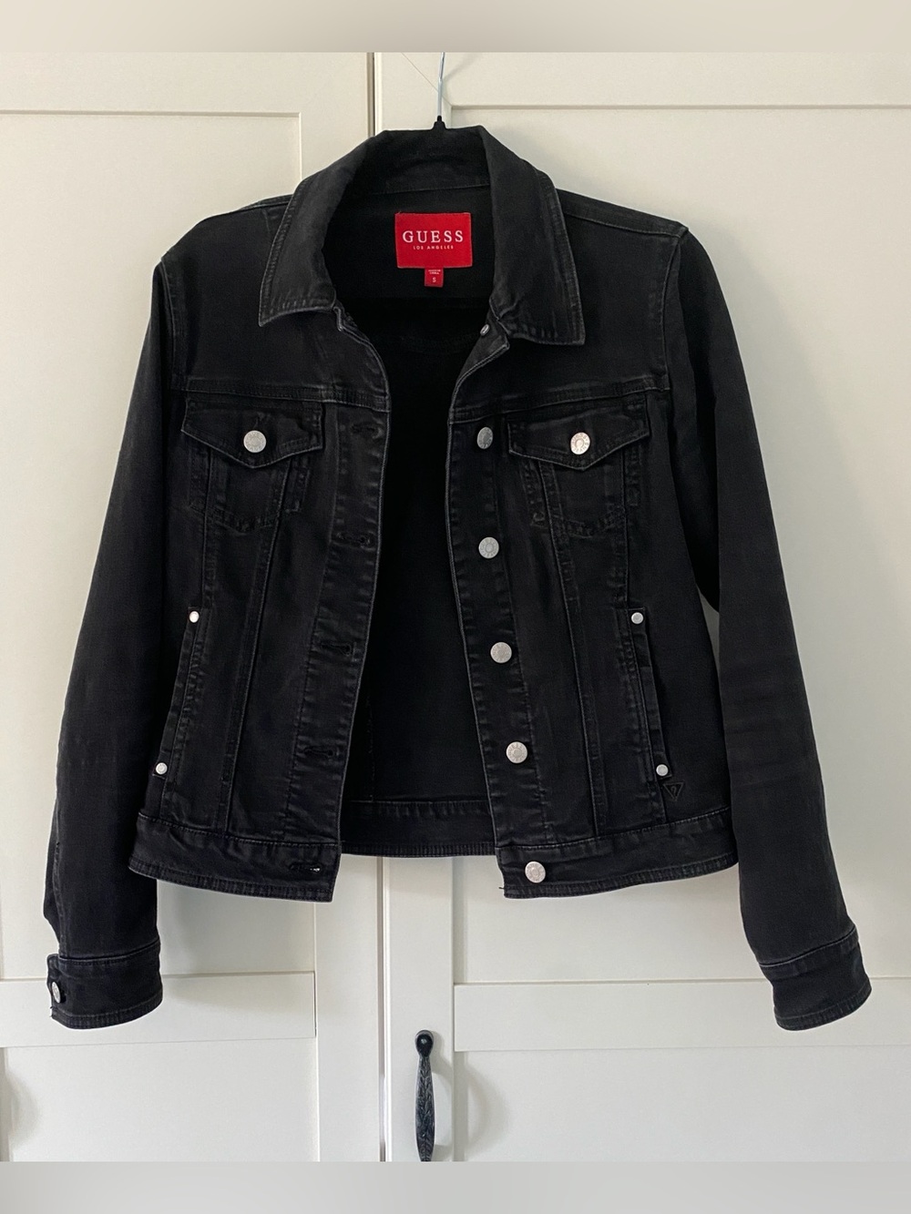 GUESS Women’s Washed Black Denim Trucker Jean Jacket | Stretch Classic | Size S